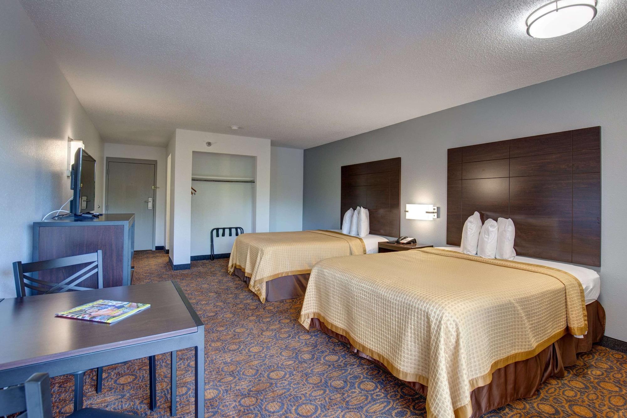 Howard Johnson By Wyndham Branson Theatre District מראה חיצוני תמונה