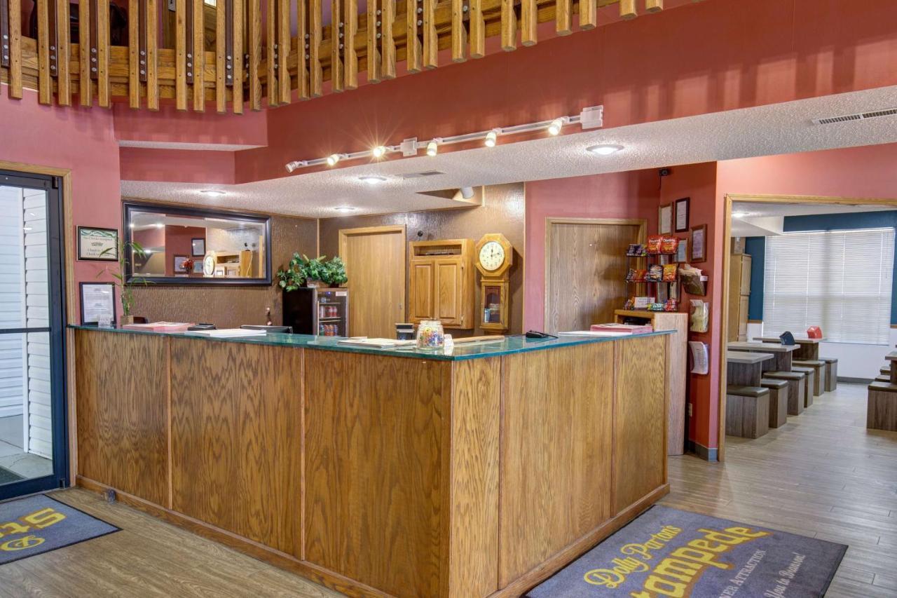 Howard Johnson By Wyndham Branson Theatre District מראה חיצוני תמונה