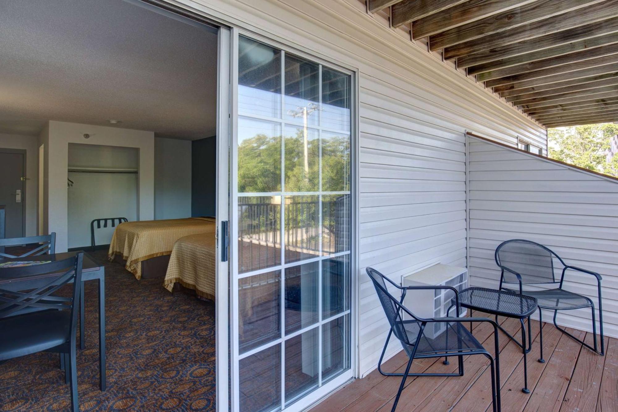 Howard Johnson By Wyndham Branson Theatre District מראה חיצוני תמונה