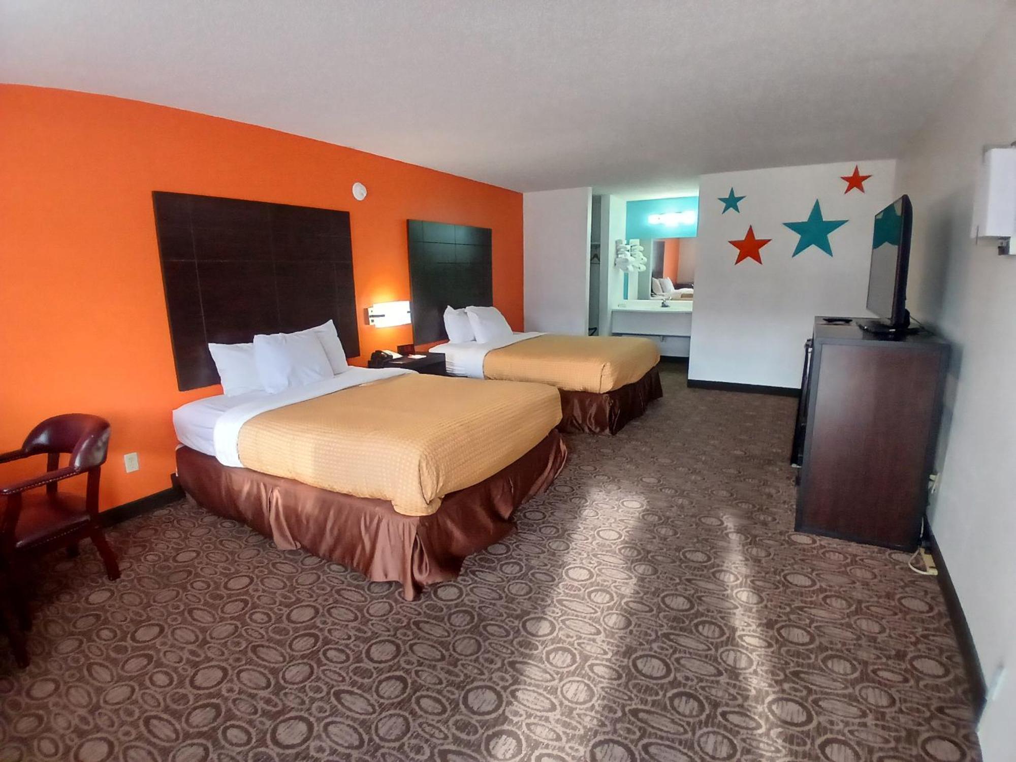 Howard Johnson By Wyndham Branson Theatre District מראה חיצוני תמונה