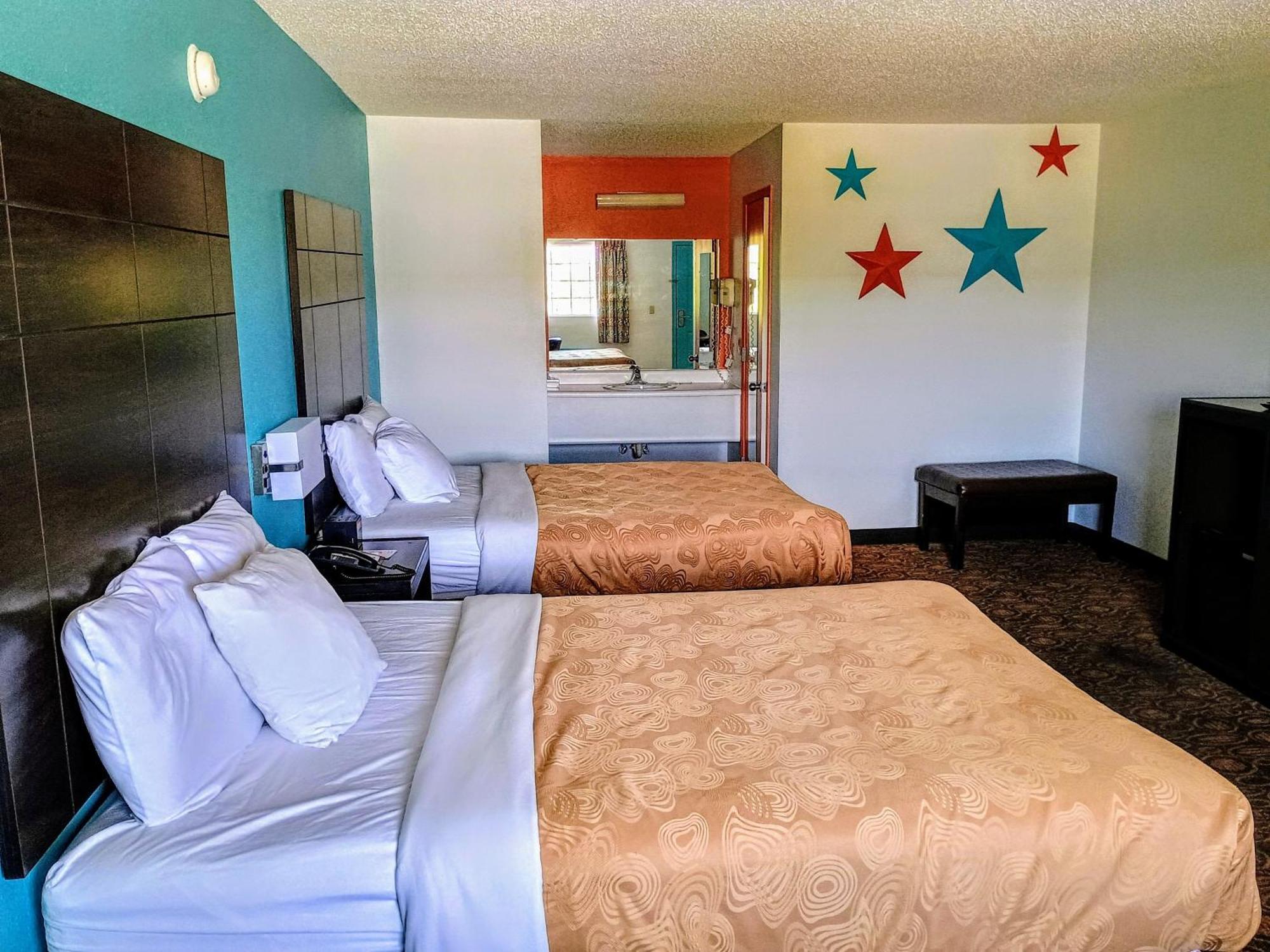 Howard Johnson By Wyndham Branson Theatre District מראה חיצוני תמונה