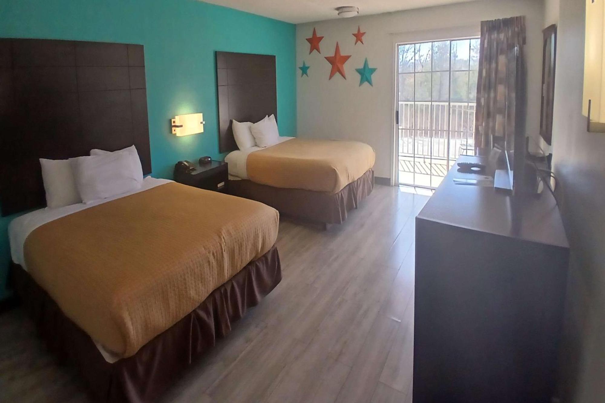Howard Johnson By Wyndham Branson Theatre District מראה חיצוני תמונה
