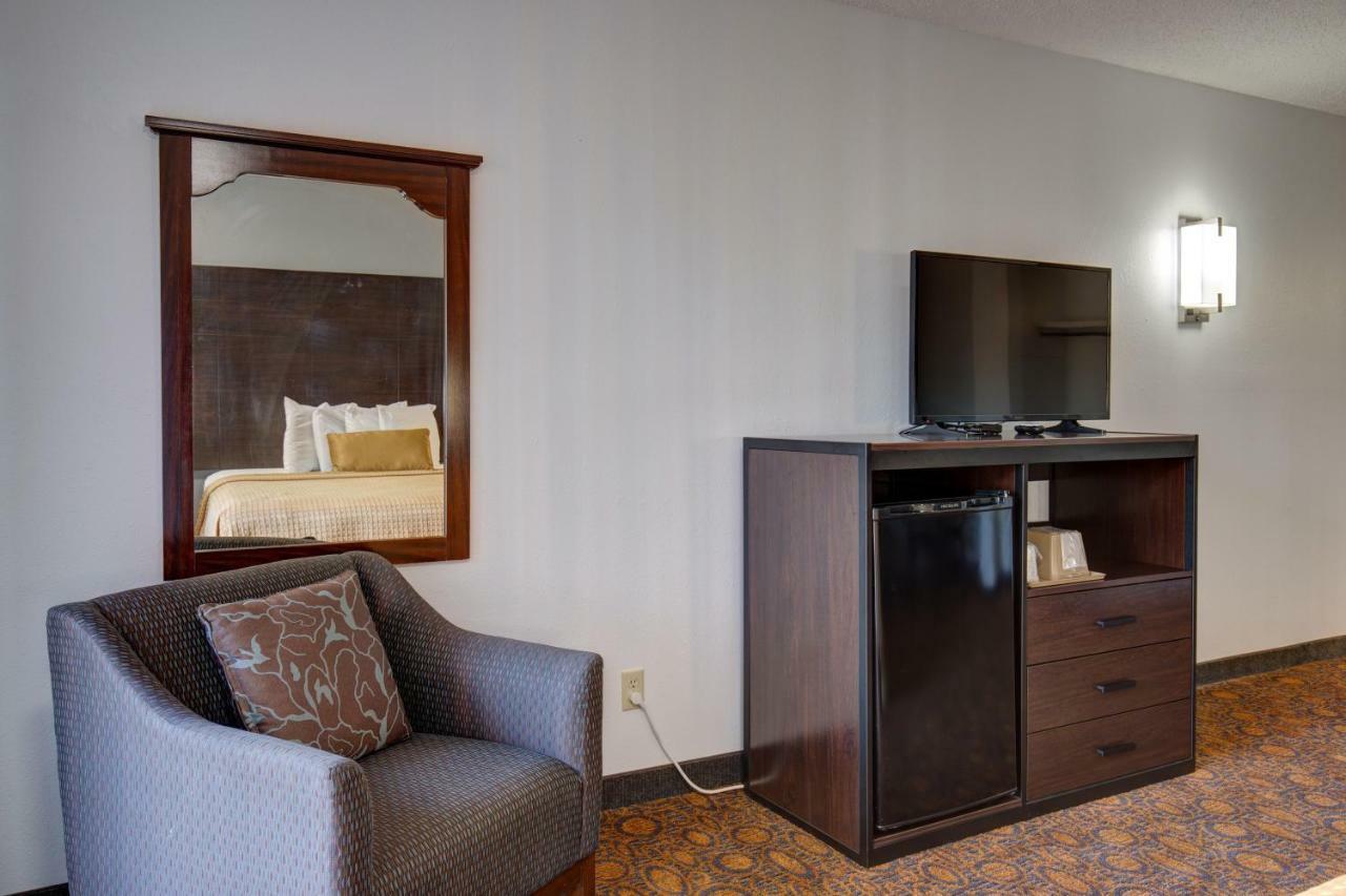 Howard Johnson By Wyndham Branson Theatre District מראה חיצוני תמונה