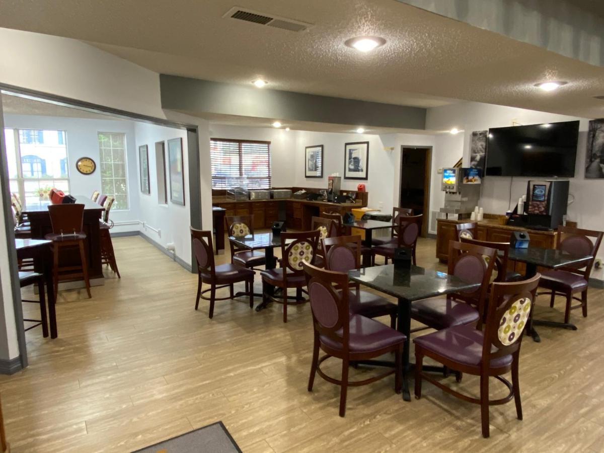 Howard Johnson By Wyndham Branson Theatre District מראה חיצוני תמונה